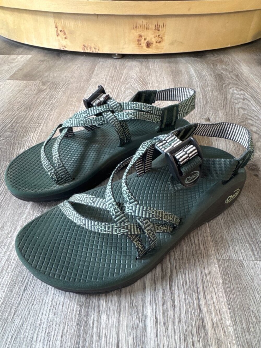 Chaco Women's ZX/2 Dual Adjustable Straps Classic Sandal Green Women's 7